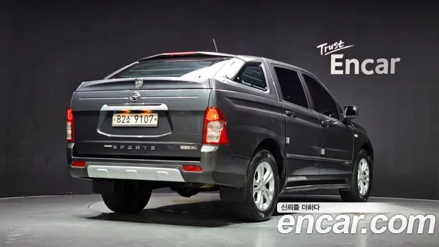 2016 KG Mobility Korando, foto 2