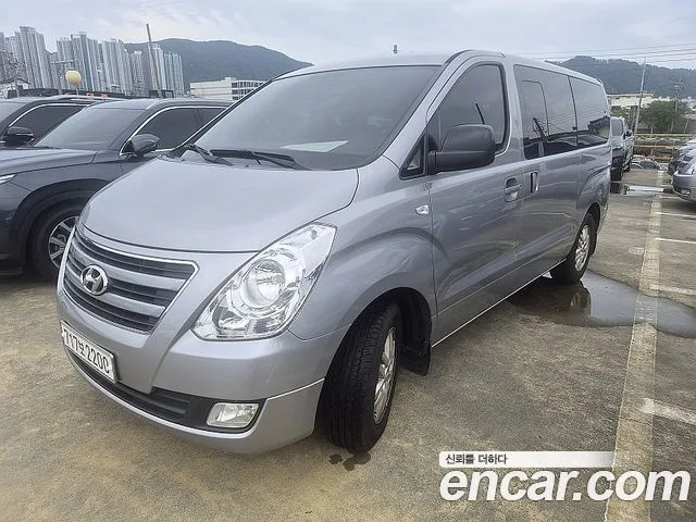 2017 Hyundai Starex
