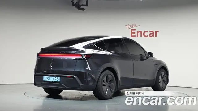 2026 Tesla Model Y