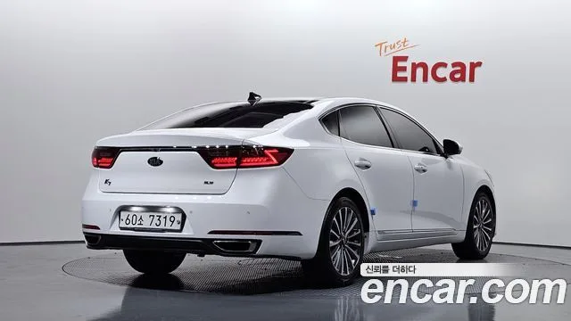 2017 Kia K7, foto 2