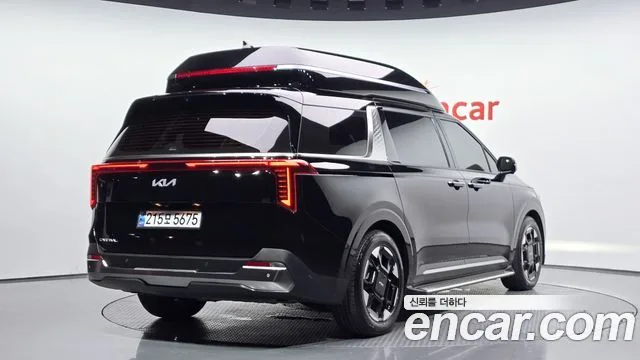 2025 Kia Carnival