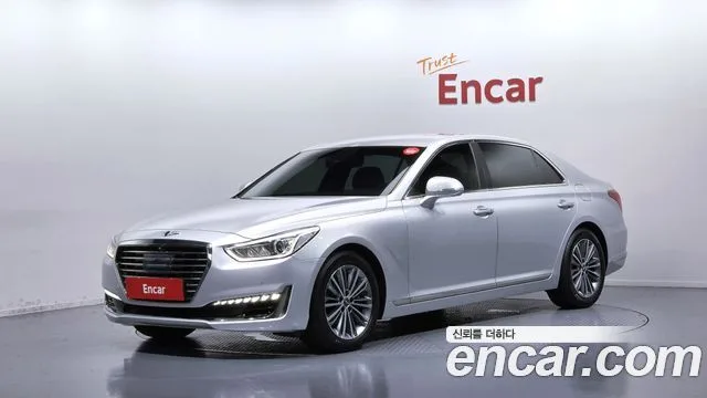 2016 Genesis EQ900
