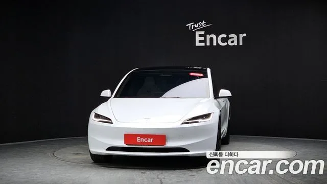 2024 Tesla Model 3, foto 2