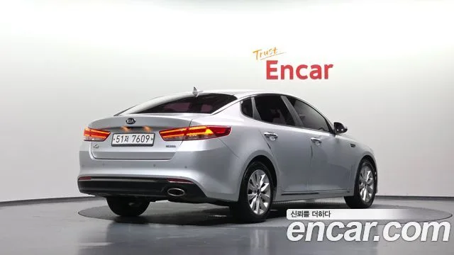 2016 Kia K5, foto 2