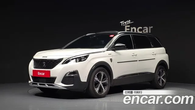 2021 Peugeot 5008