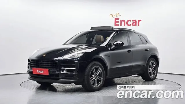 2021 Porsche Macan