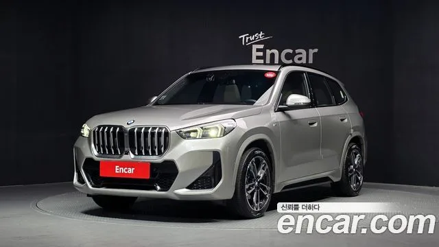 2025 BMW X1