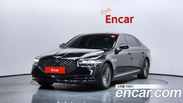 2021 Genesis G90