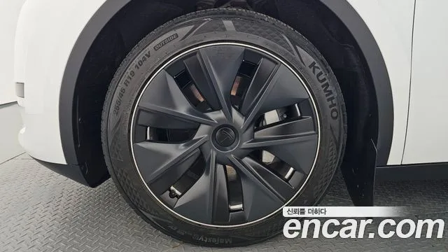 2023 Tesla Model Y, foto 4