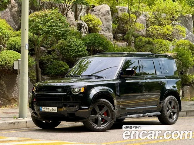 2023 Land Rover Defender