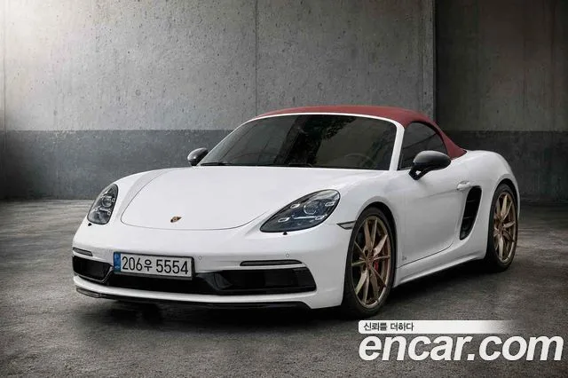 2020 Porsche 718