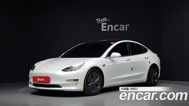 2020 Tesla Model 3