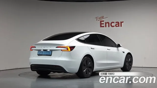 2024 Tesla Model 3