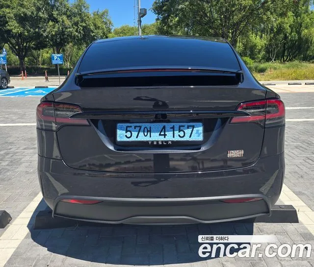 2026 Tesla Model X, foto 4