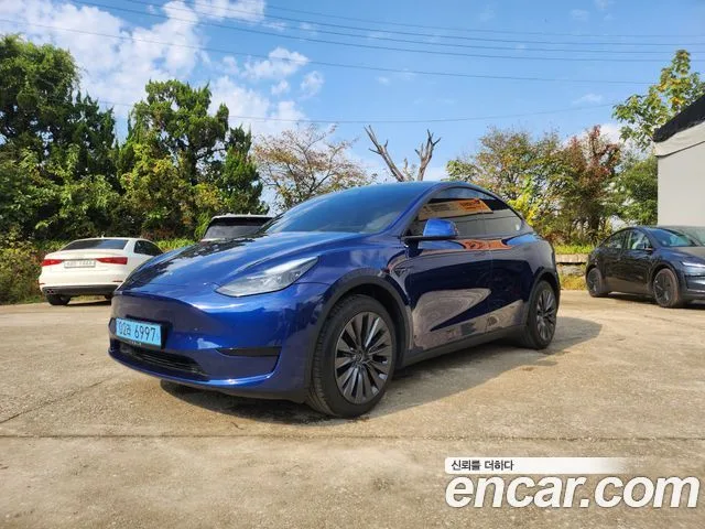 2024 Tesla Model Y