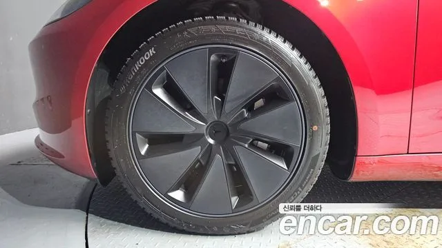 2024 Tesla Model 3, foto 4