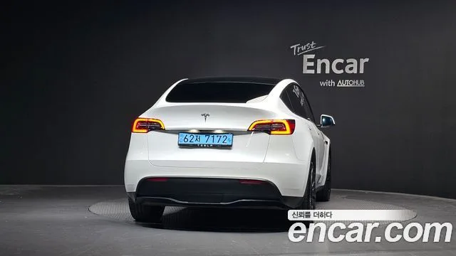 2023 Tesla Model Y, foto 3