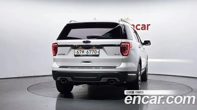 2019 Ford Explorer, foto 3