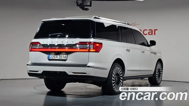 2019 Lincoln Navigator