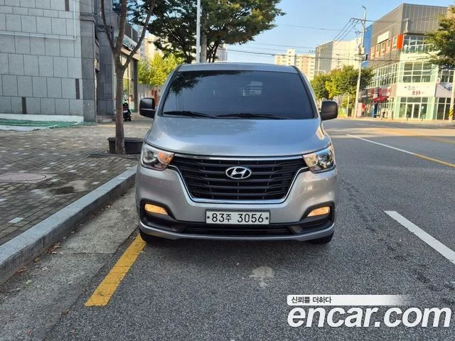 2020 Hyundai Starex