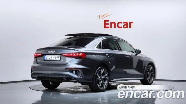 2023 Audi A3, foto 2