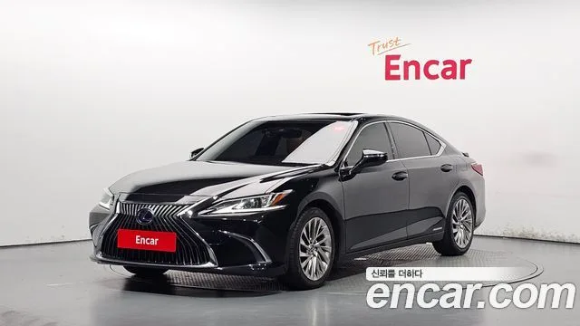 2019 Lexus ES