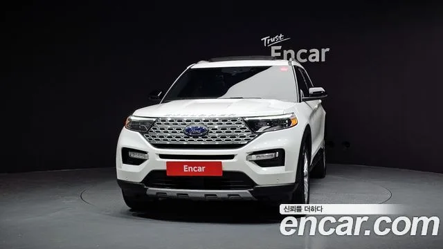 2022 Ford Explorer, foto 3