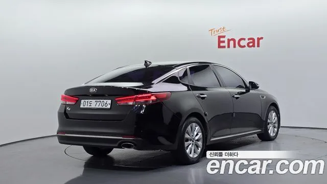 2017 Kia K5, foto 2