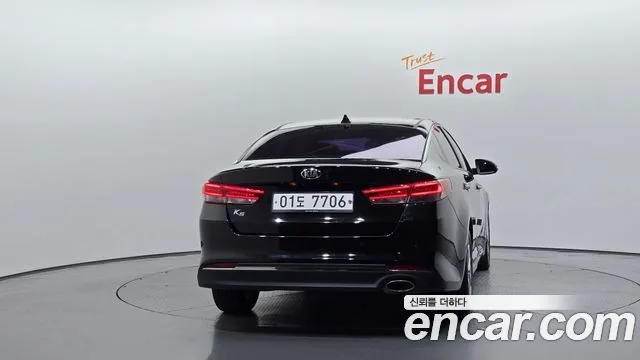 2017 Kia K5, foto 4