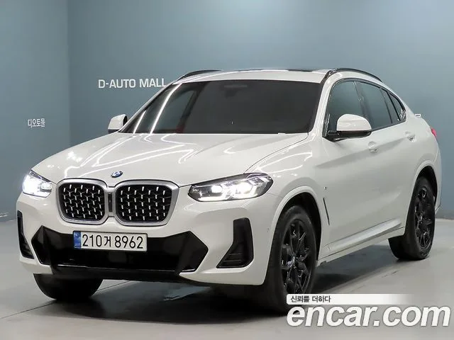 2023 BMW X4