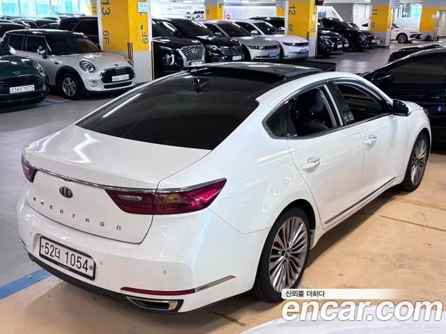 2017 Kia K7, foto 2