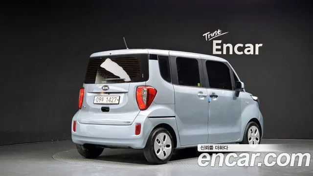 2017 Kia Ray, foto 2