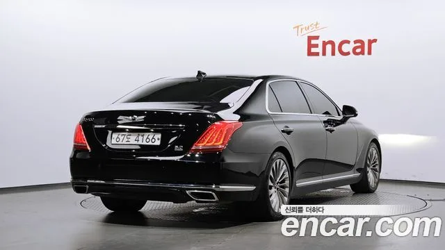 2017 Genesis EQ900, foto 2