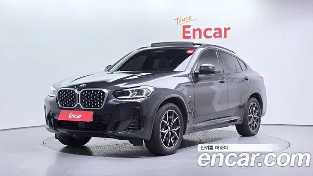 2023 BMW X4