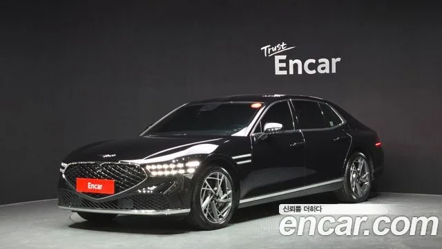 2022 Genesis G90