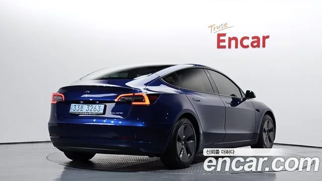 2021 Tesla Model 3, foto 2