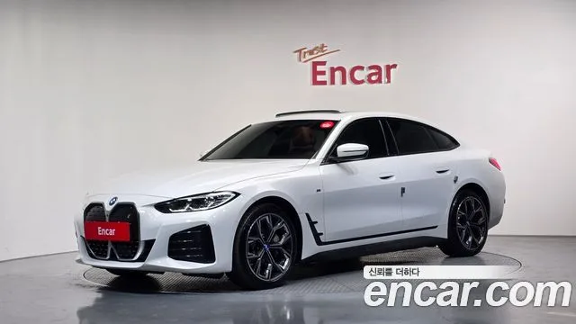 2022 BMW i4