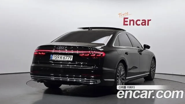 2021 Audi A8, foto 2