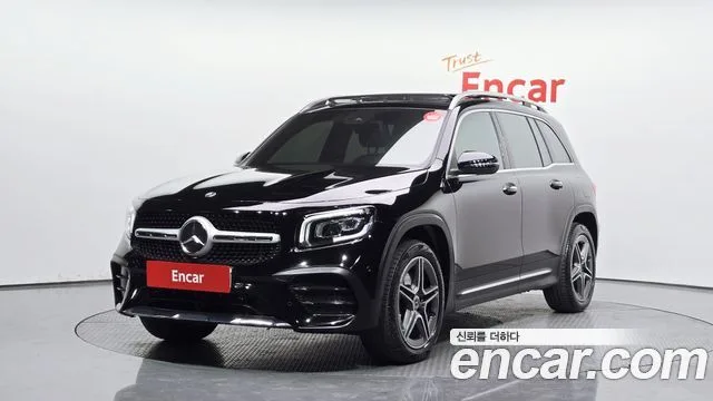 2021 Mercedes-Benz GLB-Class
