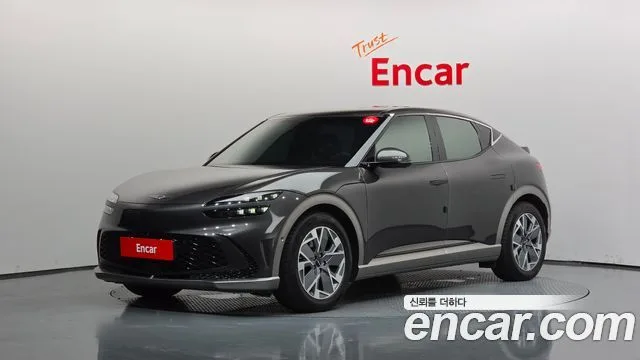 2025 Genesis GV60