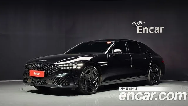 2025 Genesis G90