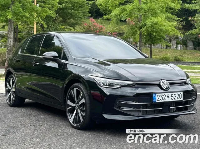2025 Volkswagen Golf