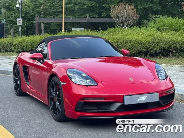 2019 Porsche 718