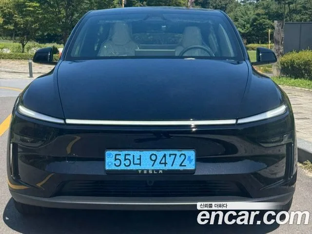2026 Tesla Model Y, foto 2