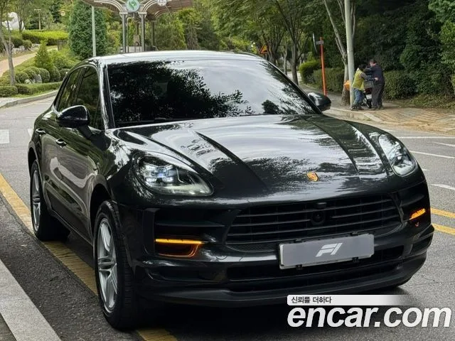 2019 Porsche Macan