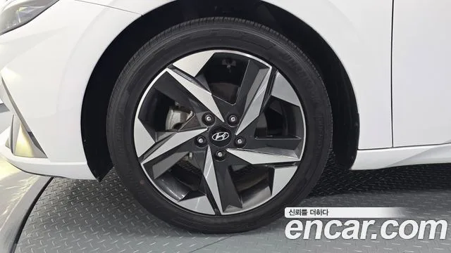 2023 Hyundai Avante, foto 4