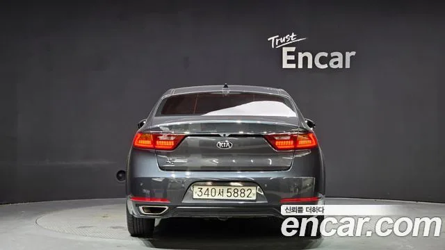 2017 Kia K7, foto 4
