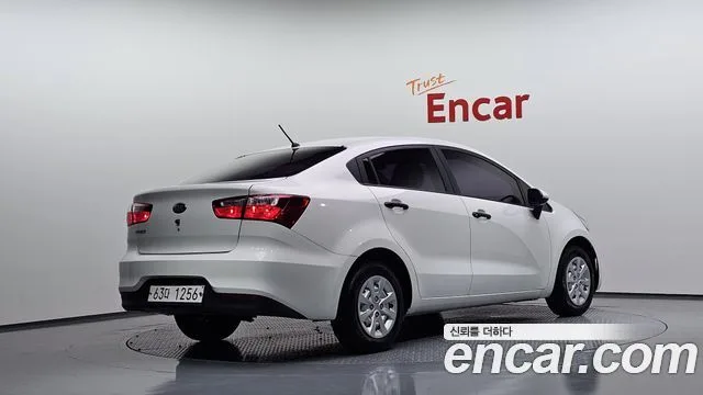 2017 Kia pride, foto 2