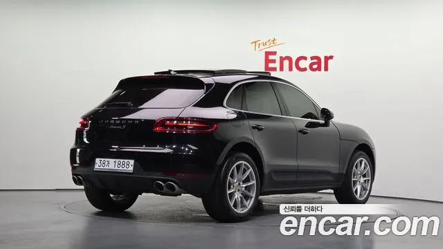 2017 Porsche Macan, foto 2
