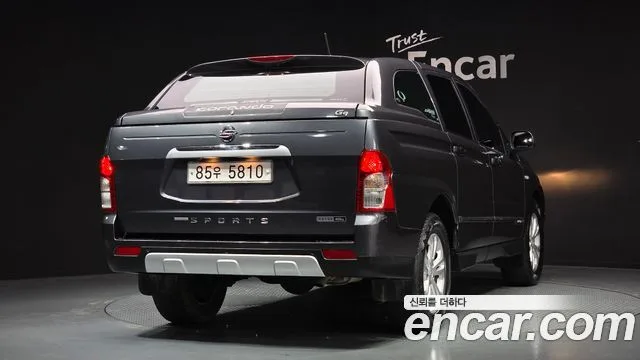 2016 KG Mobility Korando, foto 2